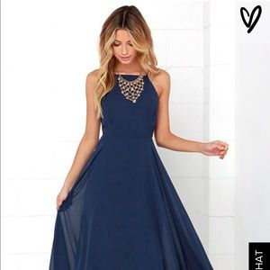 Backless maxi dress